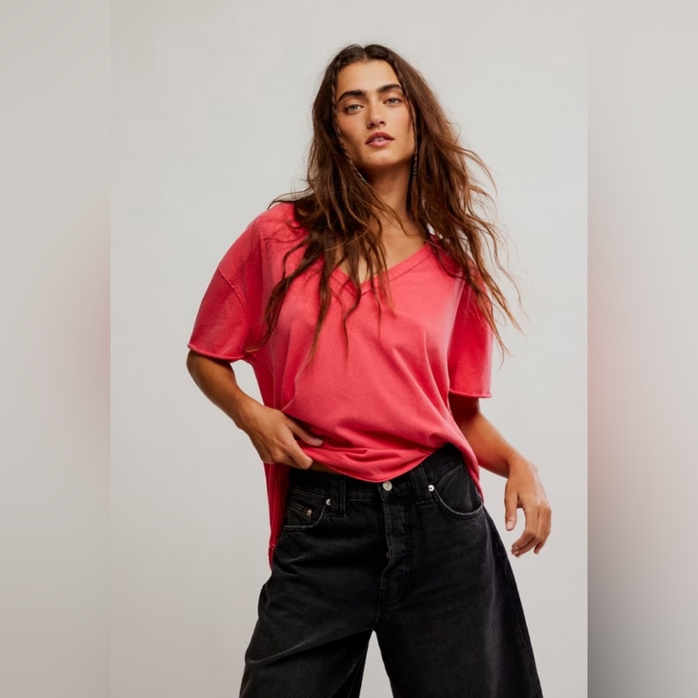 We The Free Nina Tee - Pink Coral V-Neck